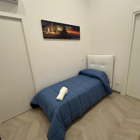 Little 25 سكافاتي